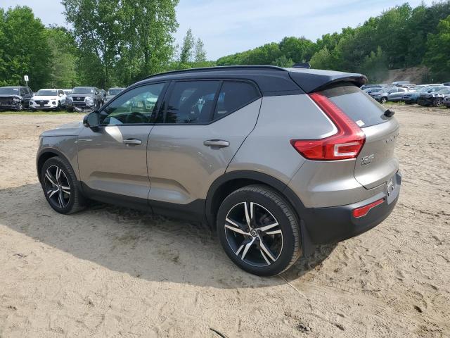 2022 Volvo Xc40 T5 R-Design VIN: YV4162UM0N2669082 Lot: 56111174