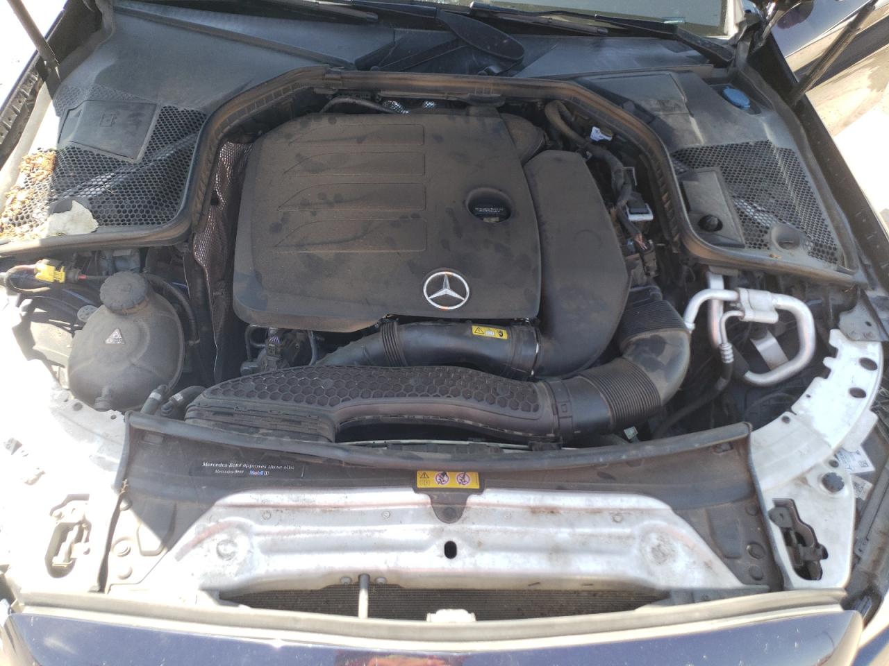 55SWF8DB4KU301960 2019 Mercedes-Benz C 300