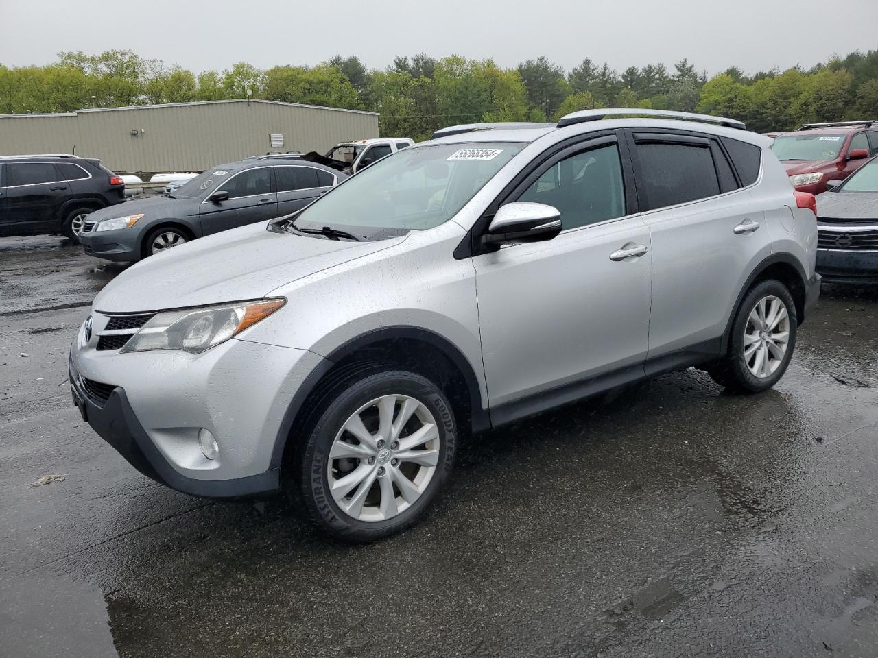 2T3DFREV2FW402681 2015 Toyota Rav4 Limited