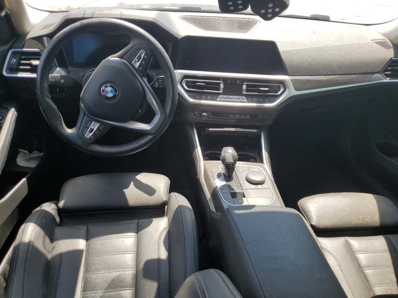 2019 BMW 330Xi vin: 3MW5R7J51K8A04868