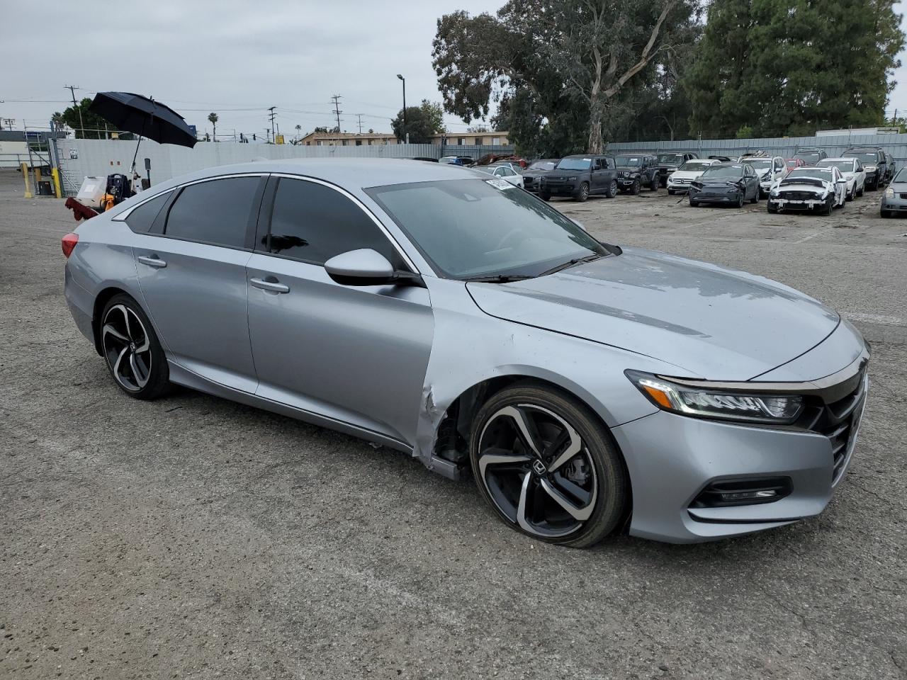 2018 Honda Accord Sport vin: 1HGCV1F31JA234635