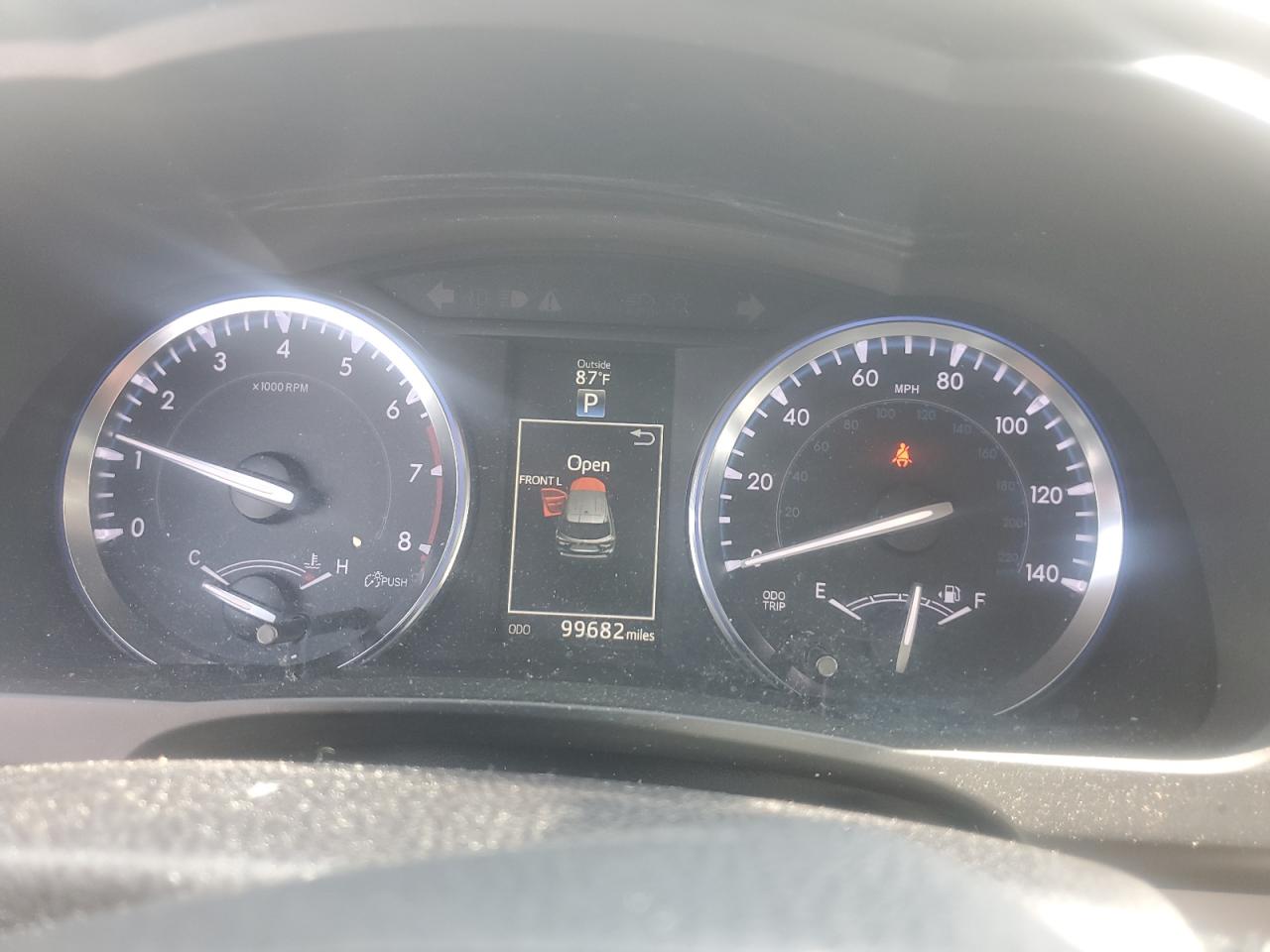 5TDKKRFH0ES025098 2014 Toyota Highlander Xle