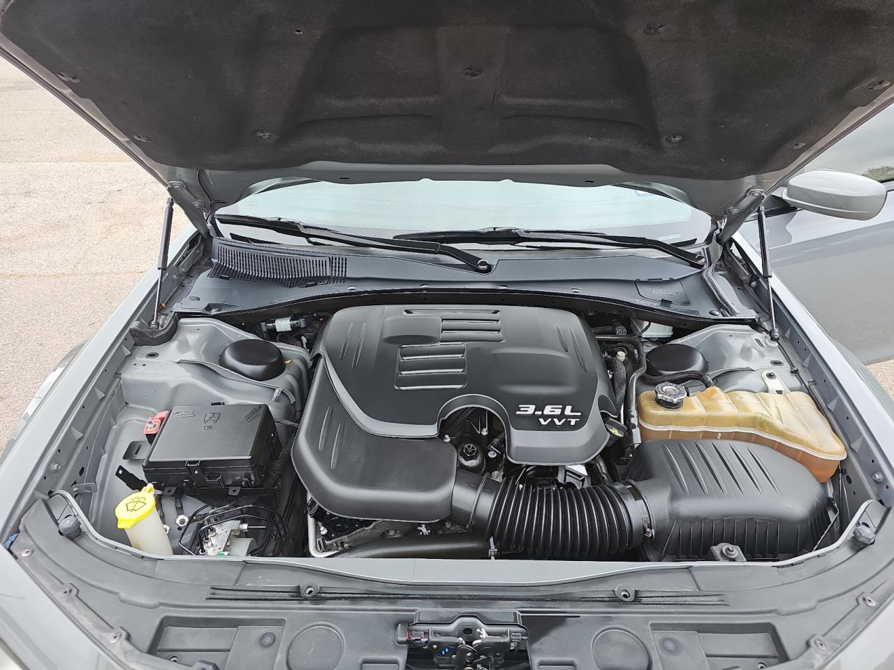 2C3CCABG4KH559851 2019 Chrysler 300 S