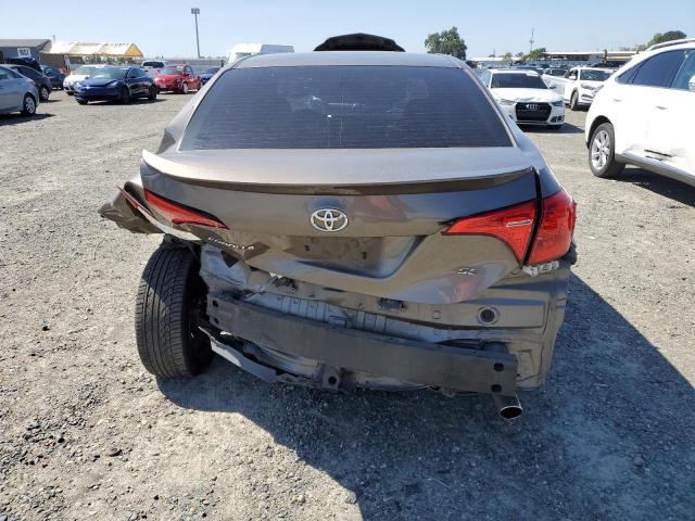 2017 Toyota Corolla L VIN: 5YFBURHEXHP636007 Lot: 54021104