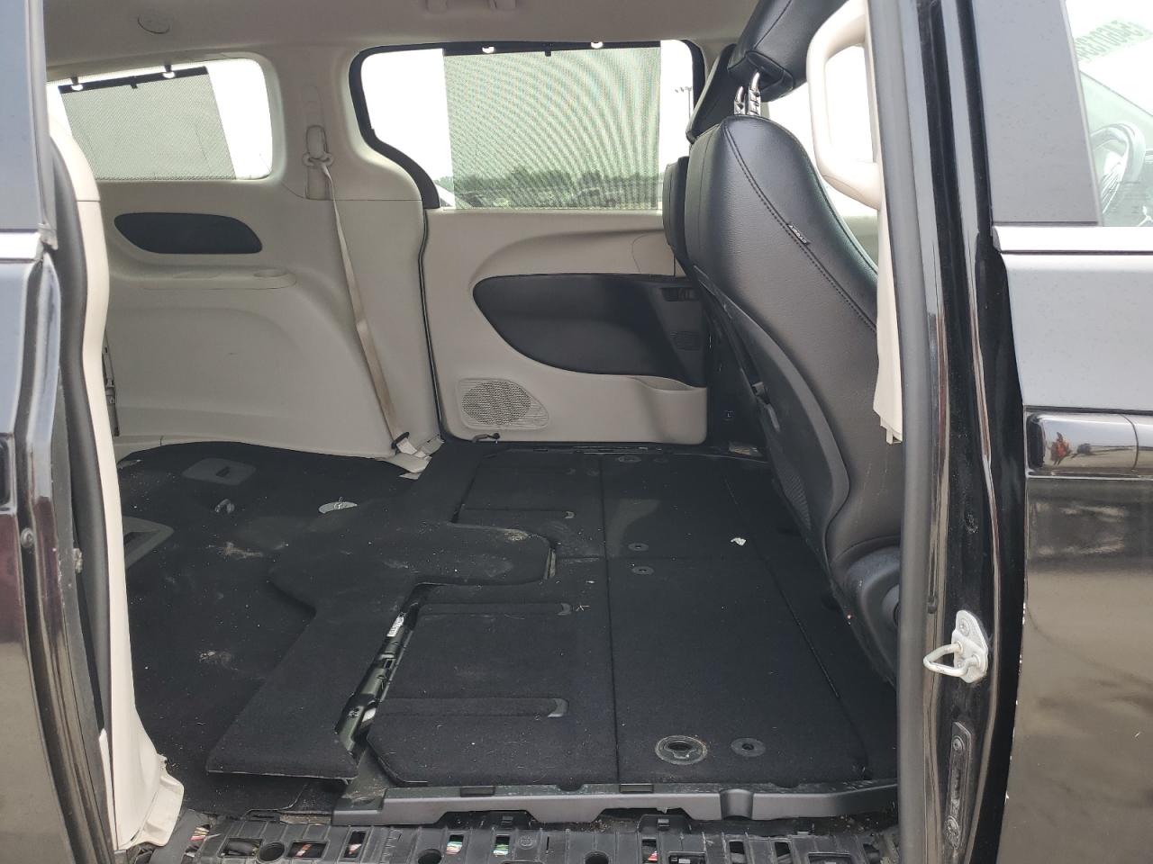 2C4RC1BG2KR625278 2019 Chrysler Pacifica Touring L