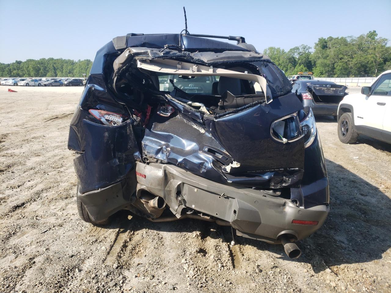 1GNKRLED9CJ307085 2012 Chevrolet Traverse Ltz