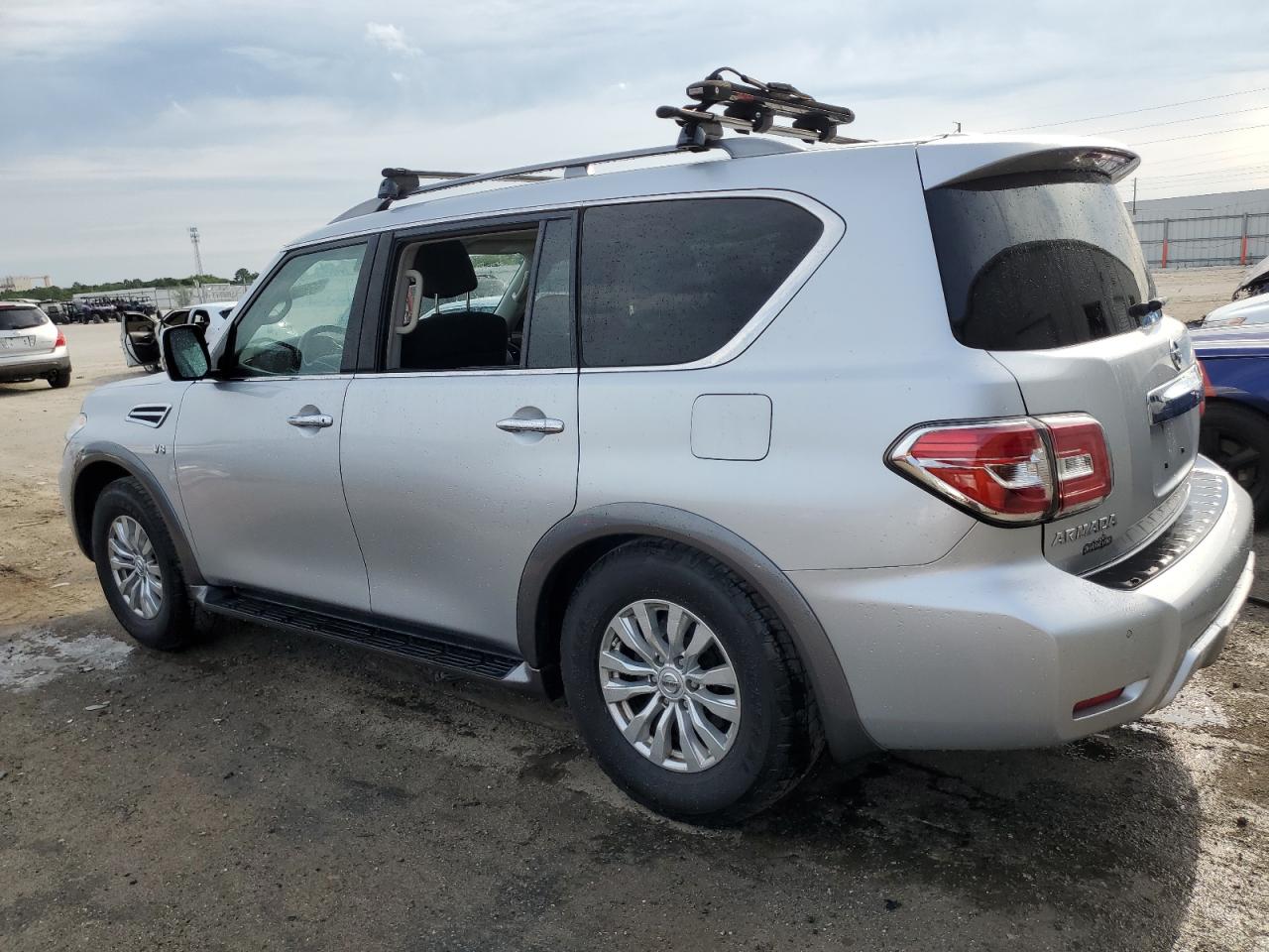 JN8AY2ND7J9059620 2018 Nissan Armada Sv