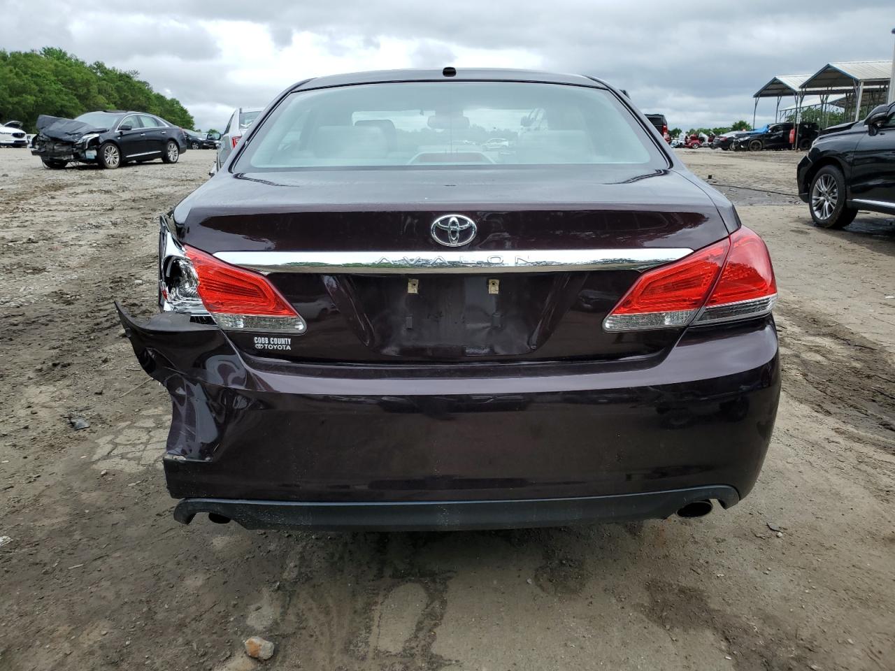 4T1BK3DB1CU470112 2012 Toyota Avalon Base