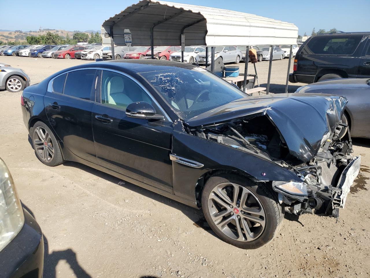 SAJAD4BV6HA965784 2017 Jaguar Xe Premium