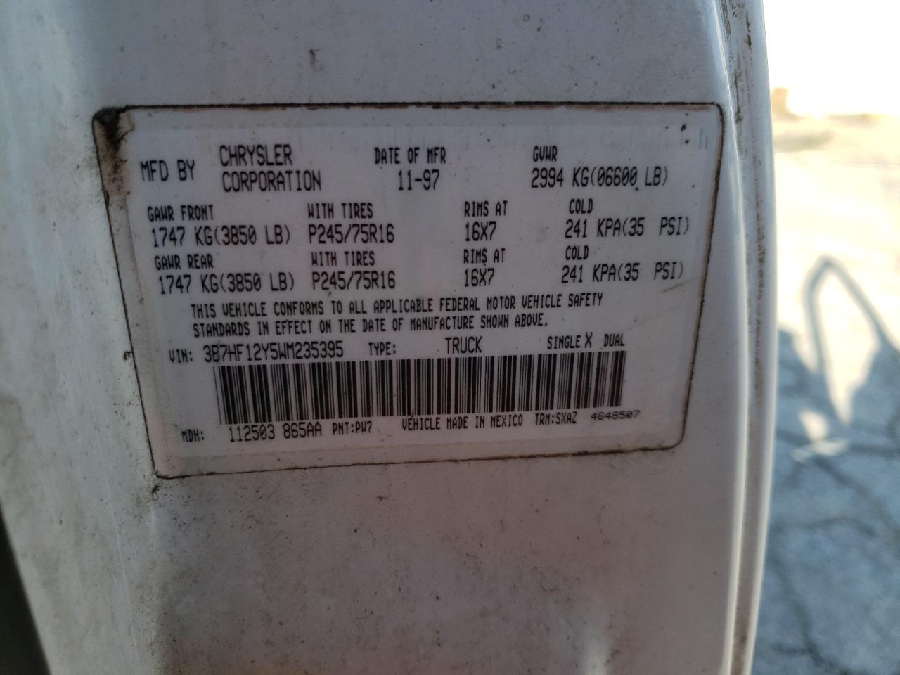 3B7HF12Y5WM235395 1998 Dodge Ram 1500