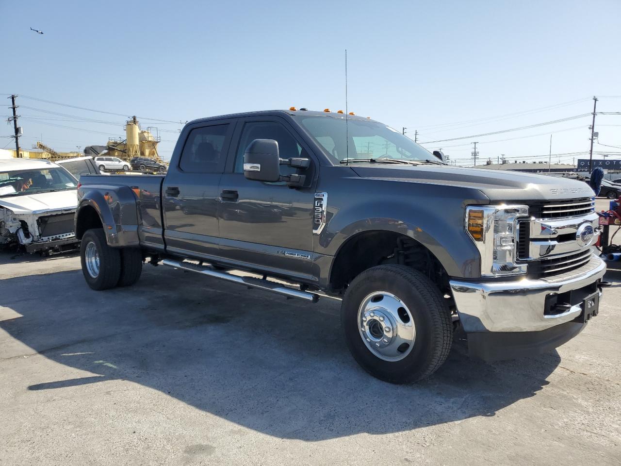 2019 Ford F350 Super Duty vin: 1FT8W3DT9KEG31262