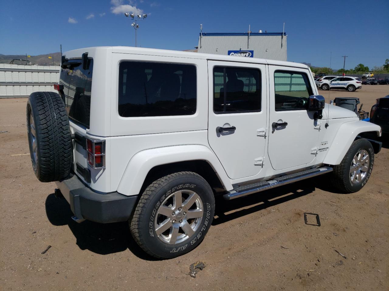 1C4HJWEG2HL525502 2017 Jeep Wrangler Unlimited Sahara