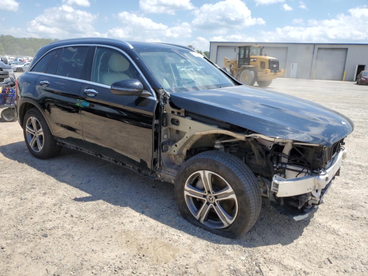 WDC0G4KB3KV135703 2019 Mercedes-Benz Glc 300 4Matic