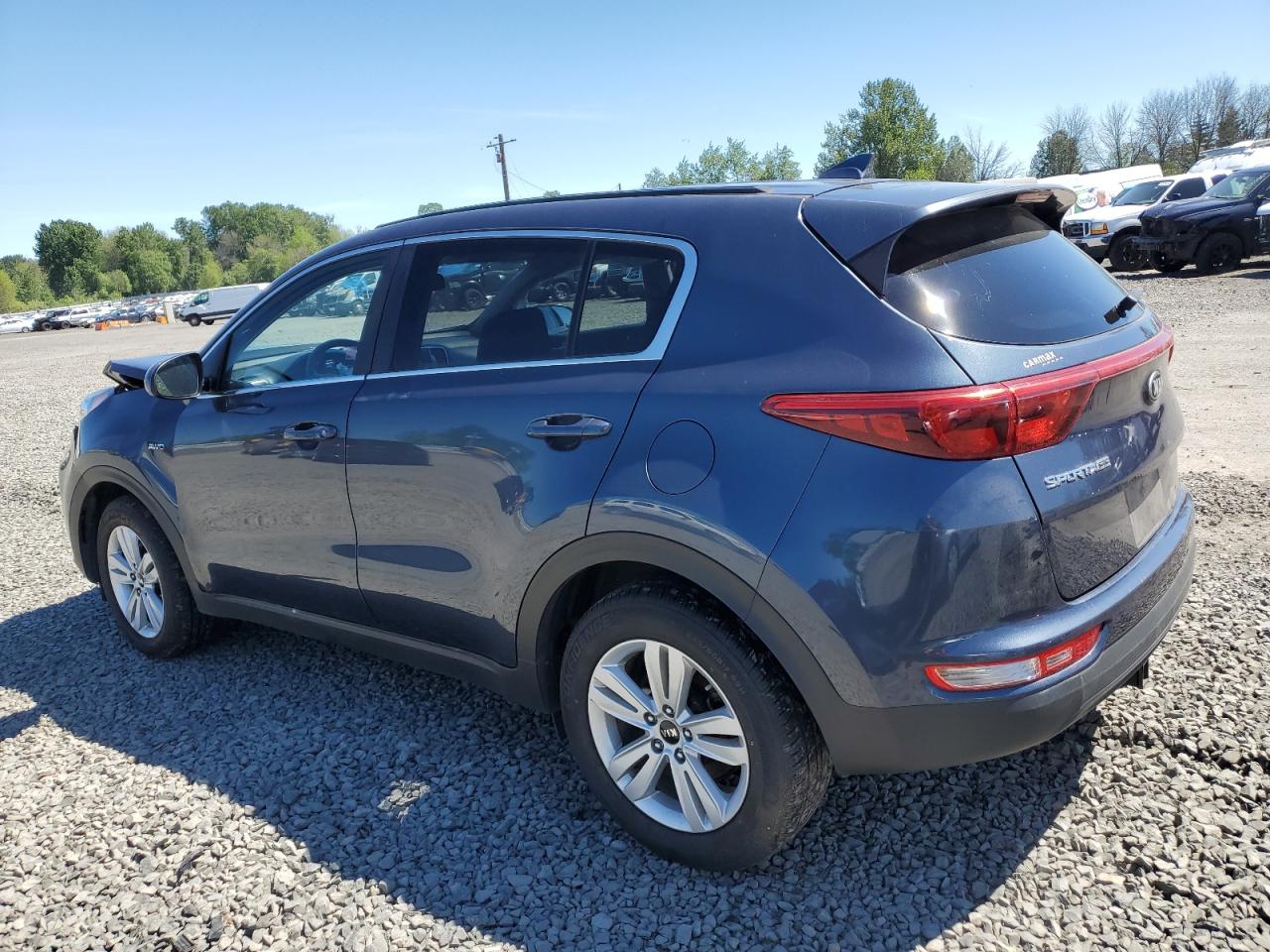 KNDPMCAC2H7066372 2017 Kia Sportage Lx