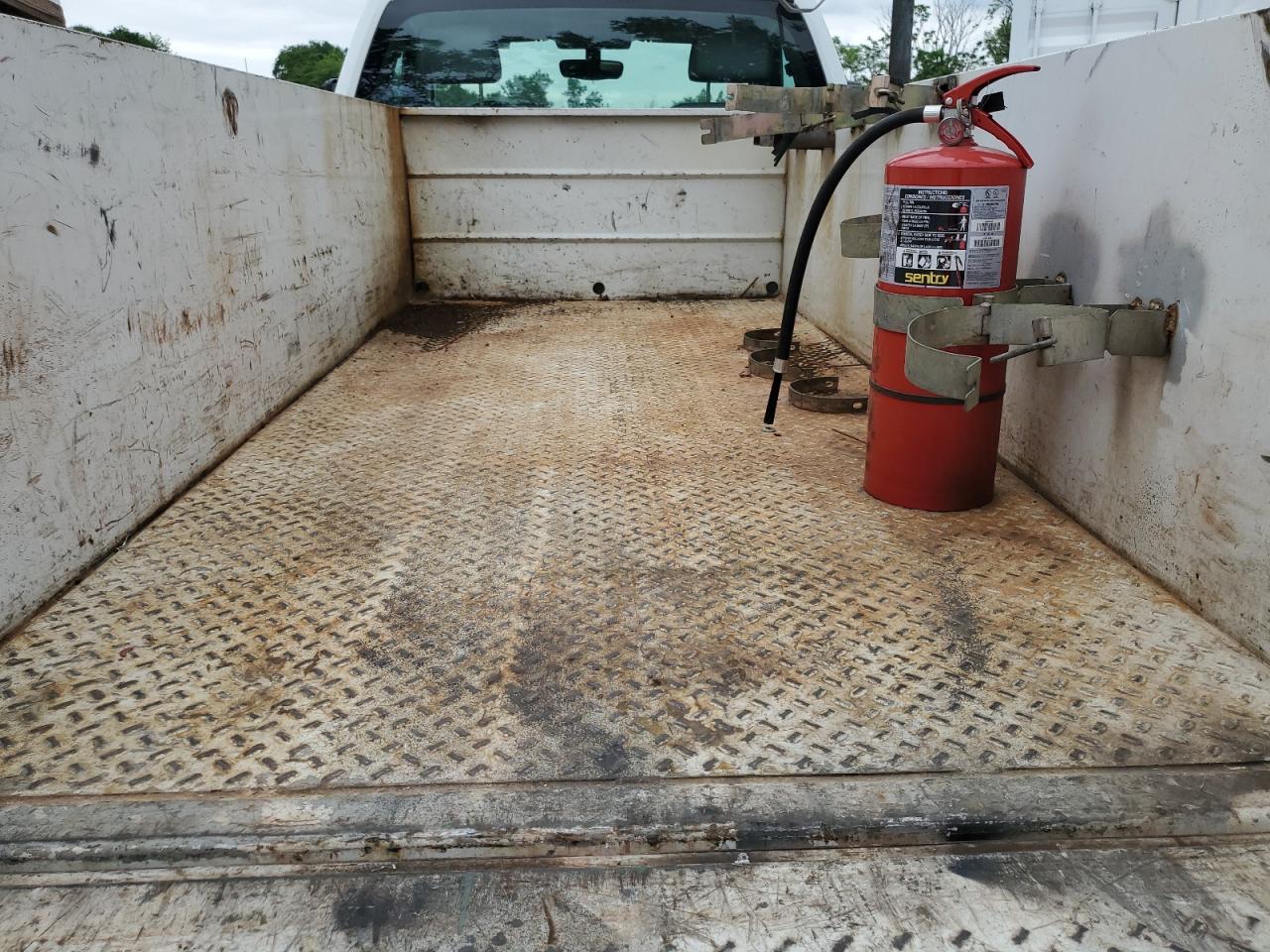 1GD31TCG2KF161630 2019 GMC Sierra C3500