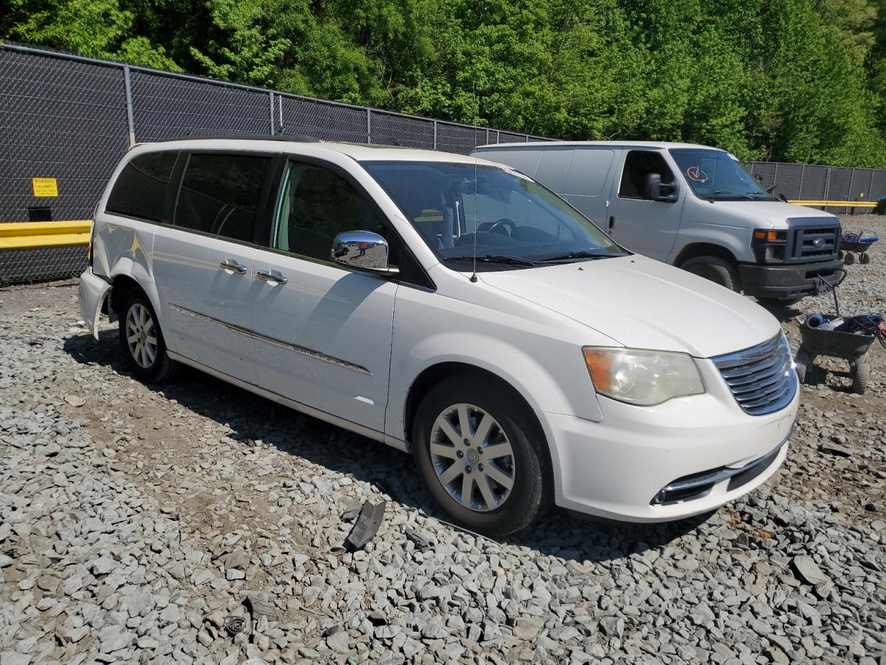 2C4RC1CG7CR181766 2012 Chrysler Town & Country Touring L