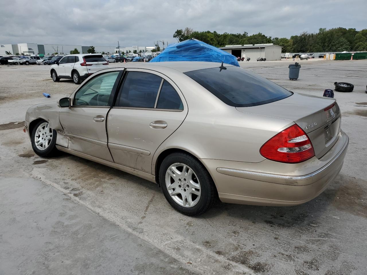 WDBUF65JX4A474279 2004 Mercedes-Benz E 320