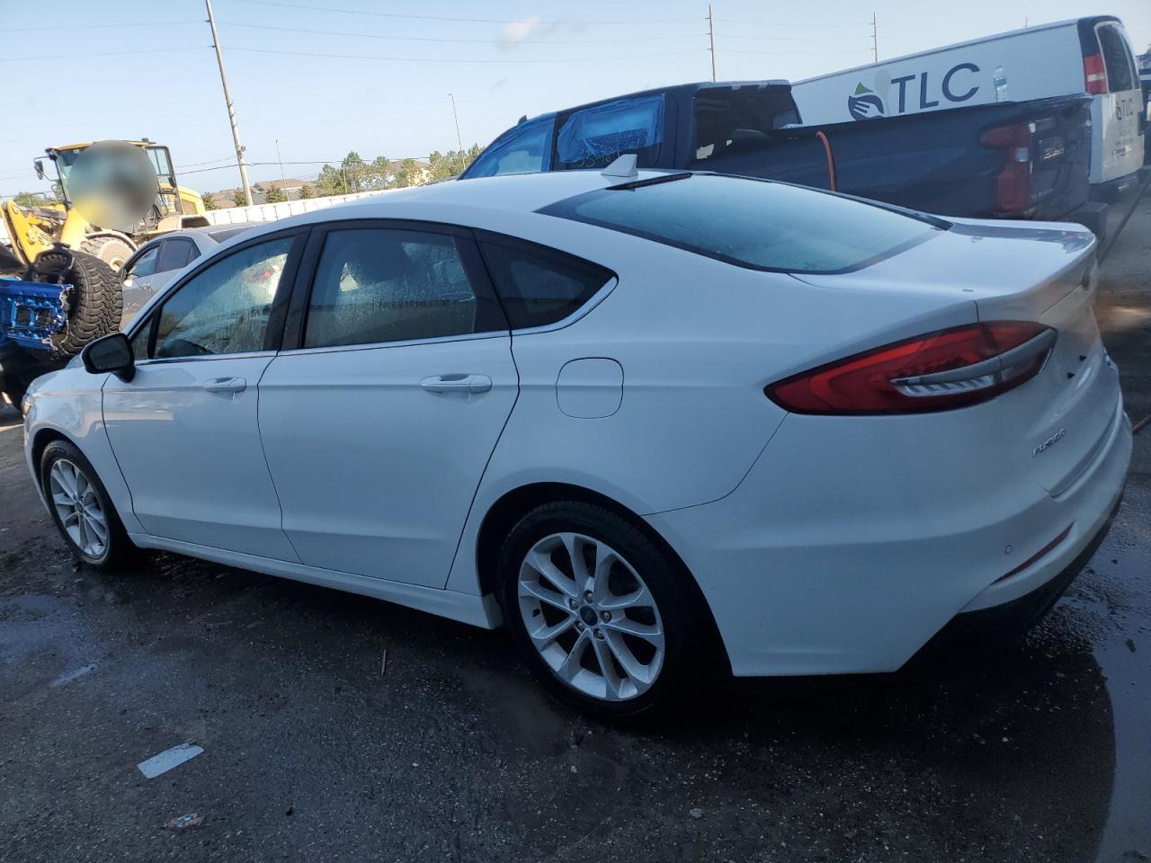 3FA6P0HD7KR219169 2019 Ford Fusion Se