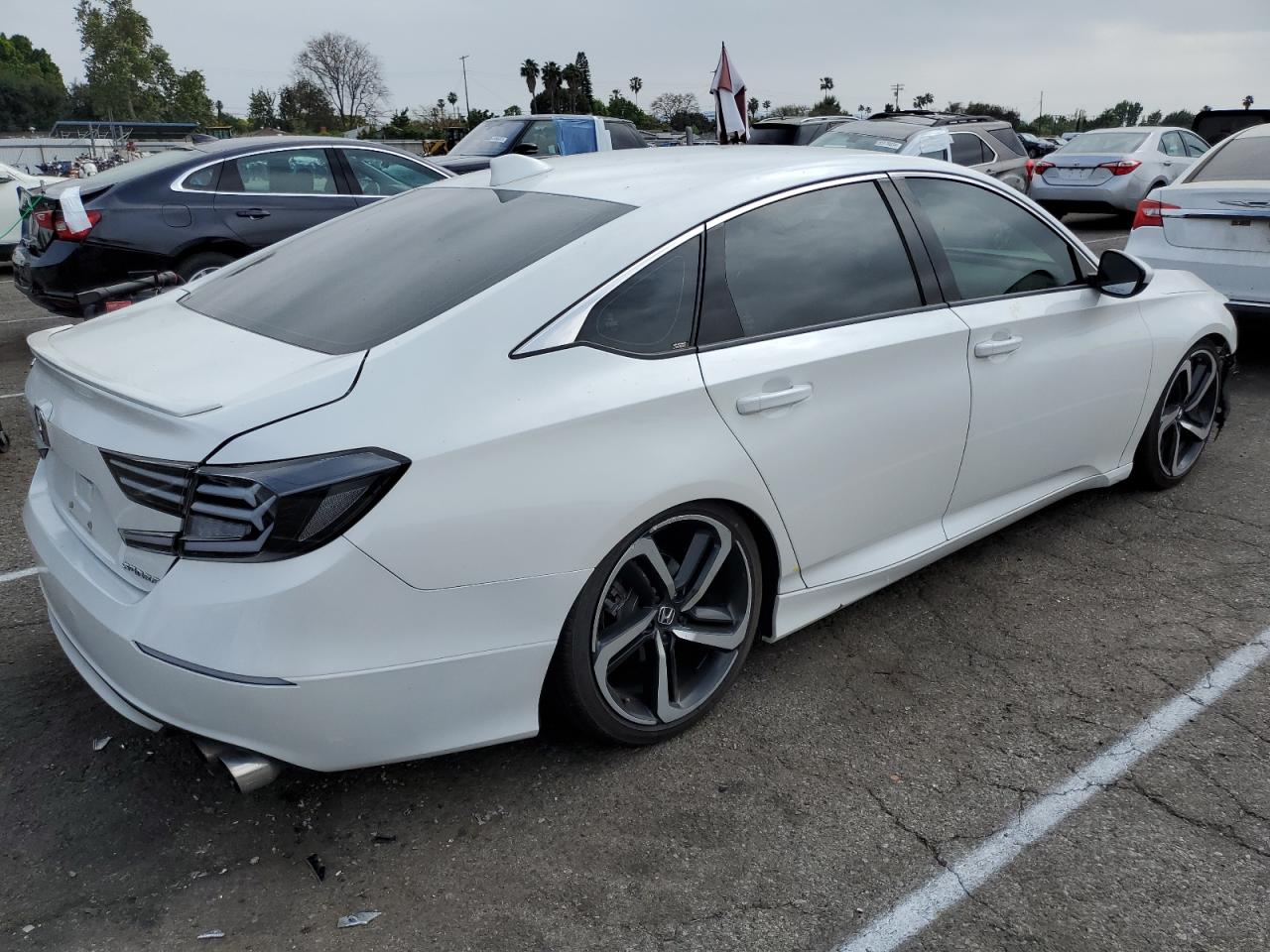 1HGCV1F35JA056292 2018 Honda Accord Sport