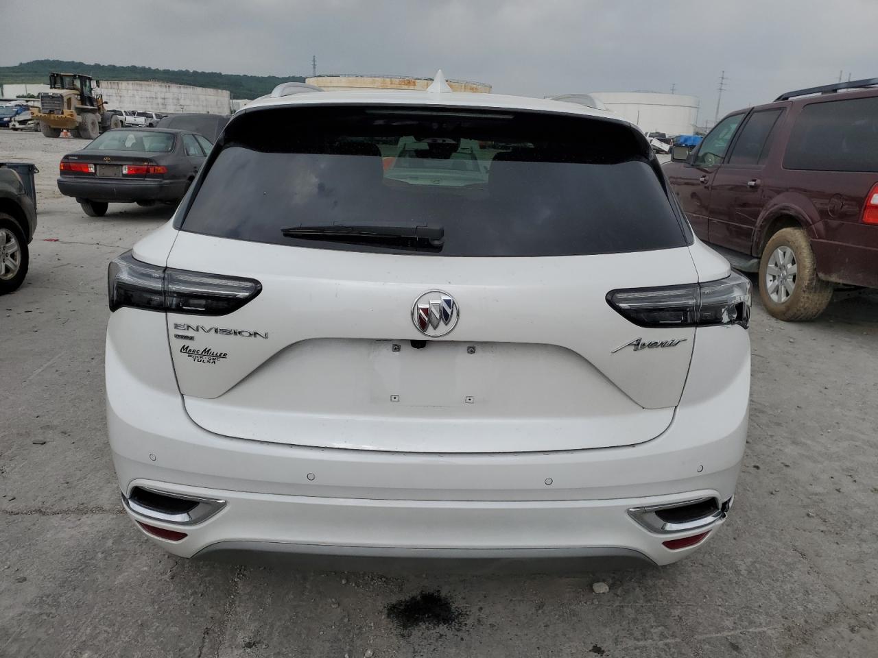 LRBFZSR41PD170936 2023 Buick Envision Avenir