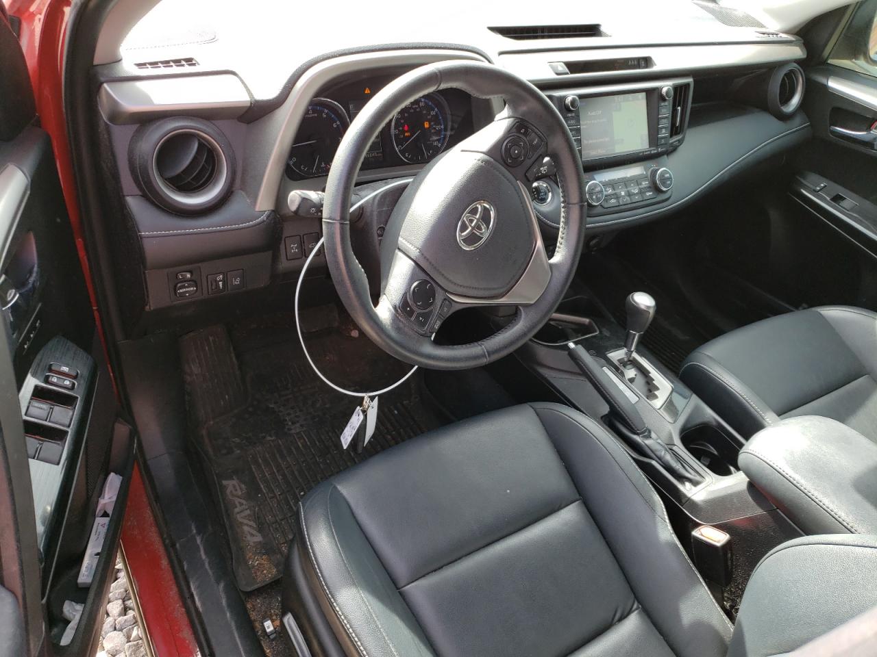 2T3DFREV8HW548831 2017 Toyota Rav4 Limited