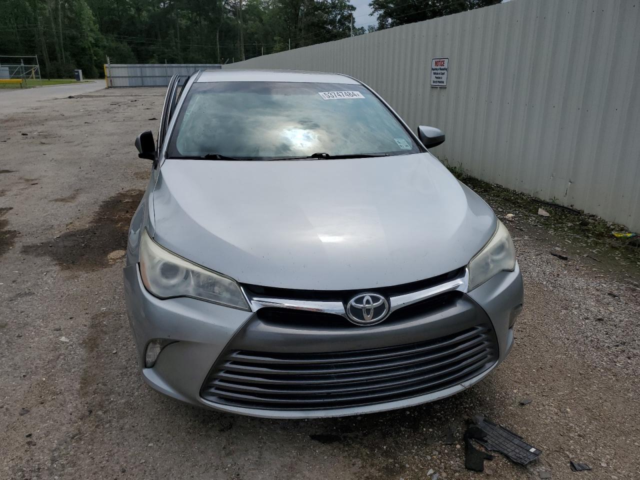 4T1BF1FKXGU261592 2016 Toyota Camry Le