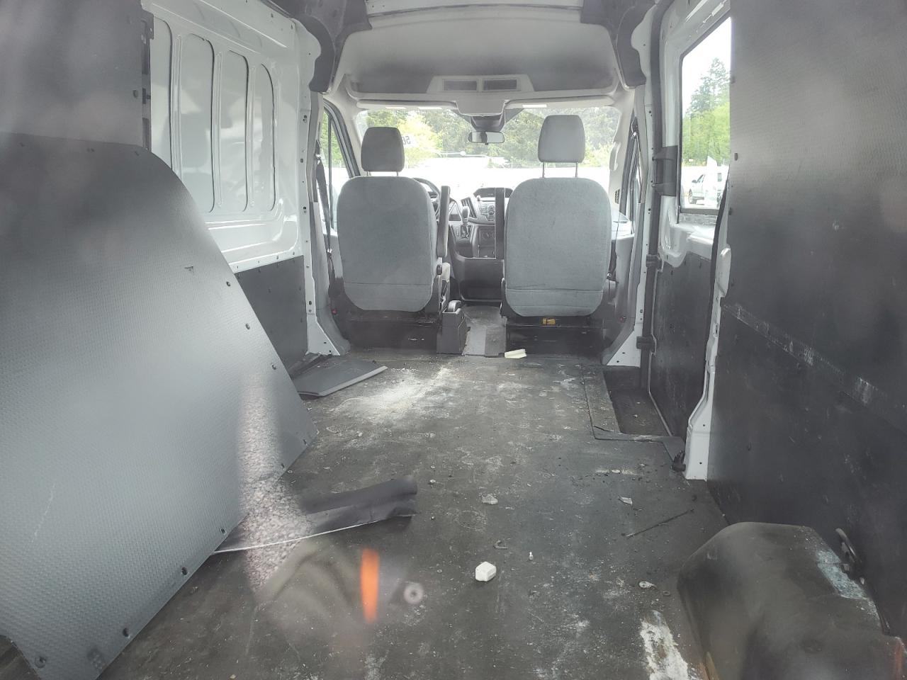 1FTNR2CM4FKA10808 2015 Ford Transit T-250