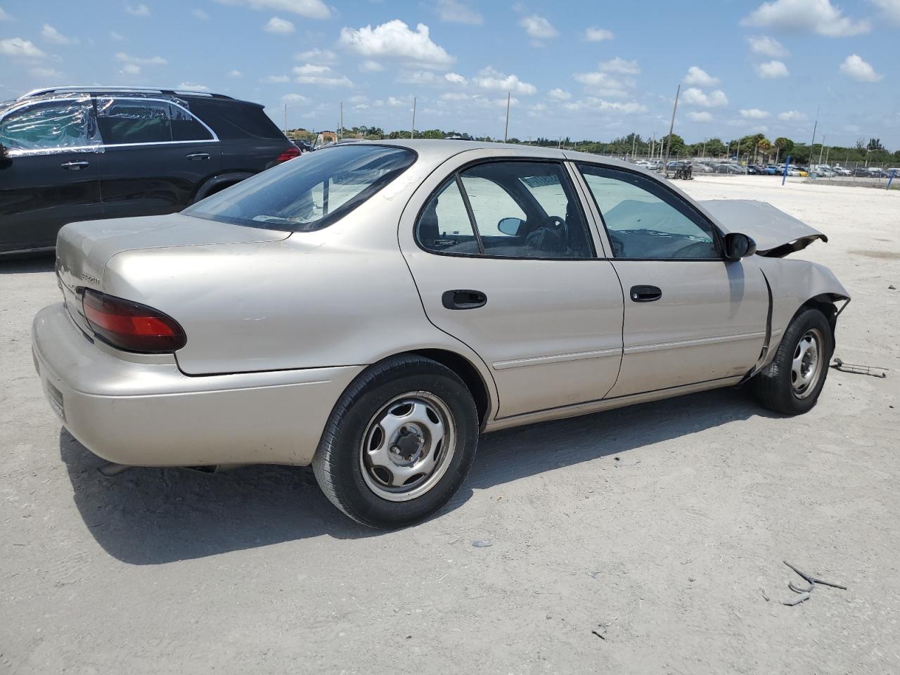 1Y1SK5363RZ028525 1994 Geo Prizm Base