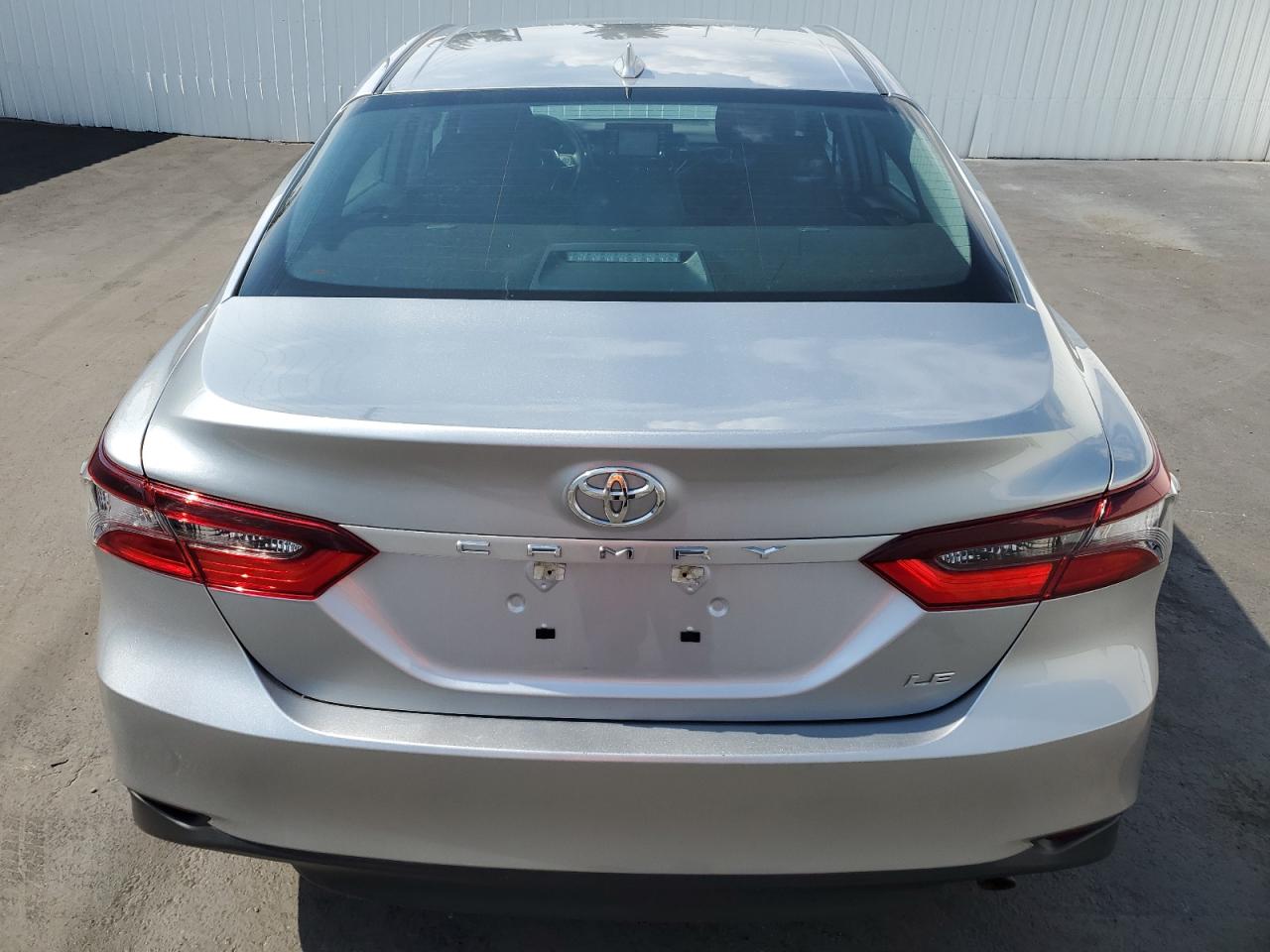 2023 Toyota Camry Le vin: 4T1C11AK0PU731560