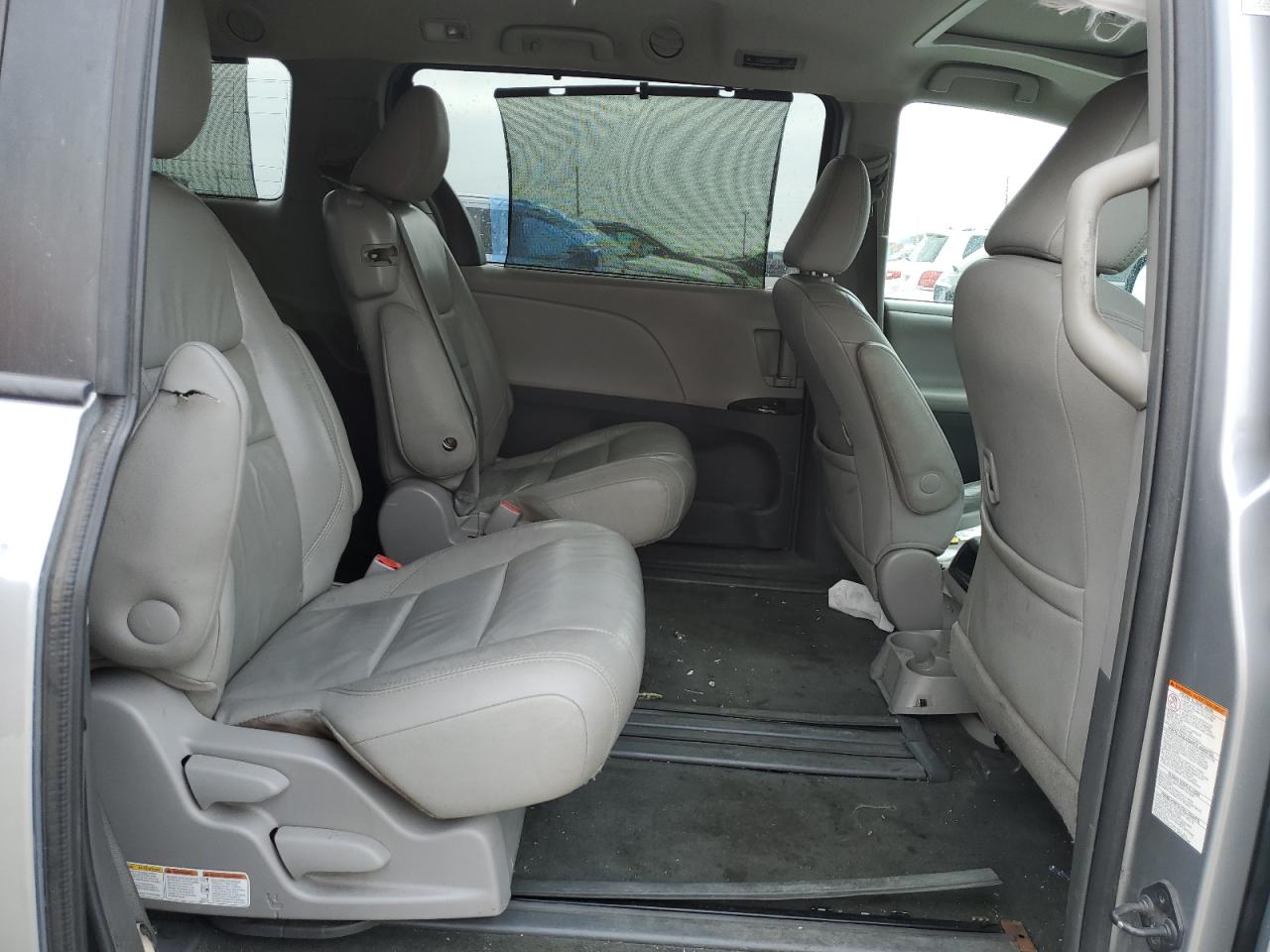 5TDYK3DC1GS694501 2016 Toyota Sienna Xle