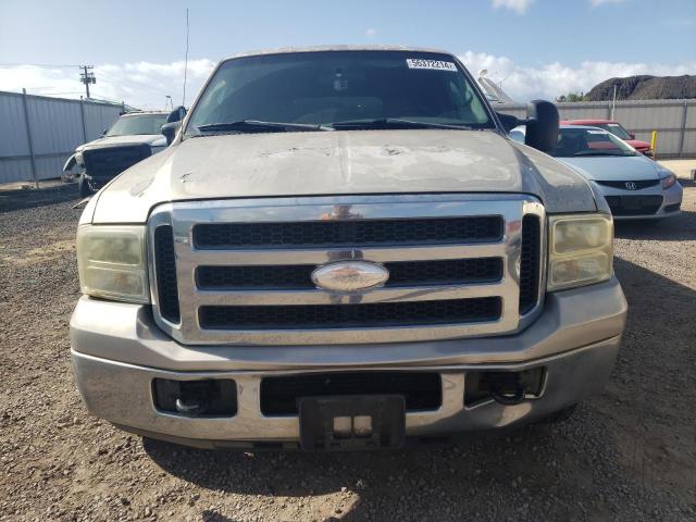 2005 Ford Excursion Xlt VIN: 1FMNU40SX5ED44461 Lot: 56372214