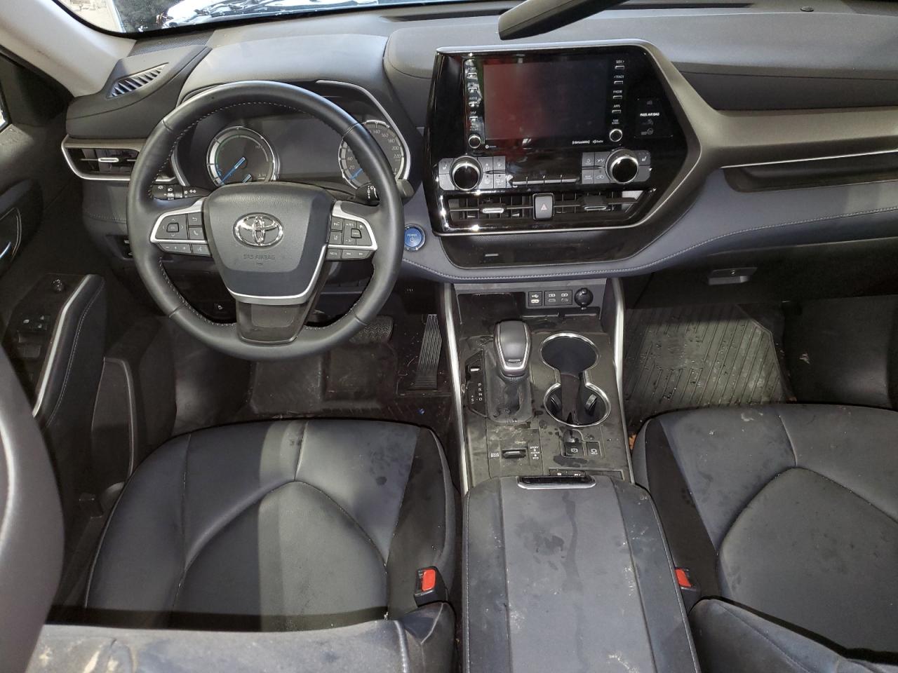 5TDGBRCH6NS541296 2022 Toyota Highlander Hybrid Xle
