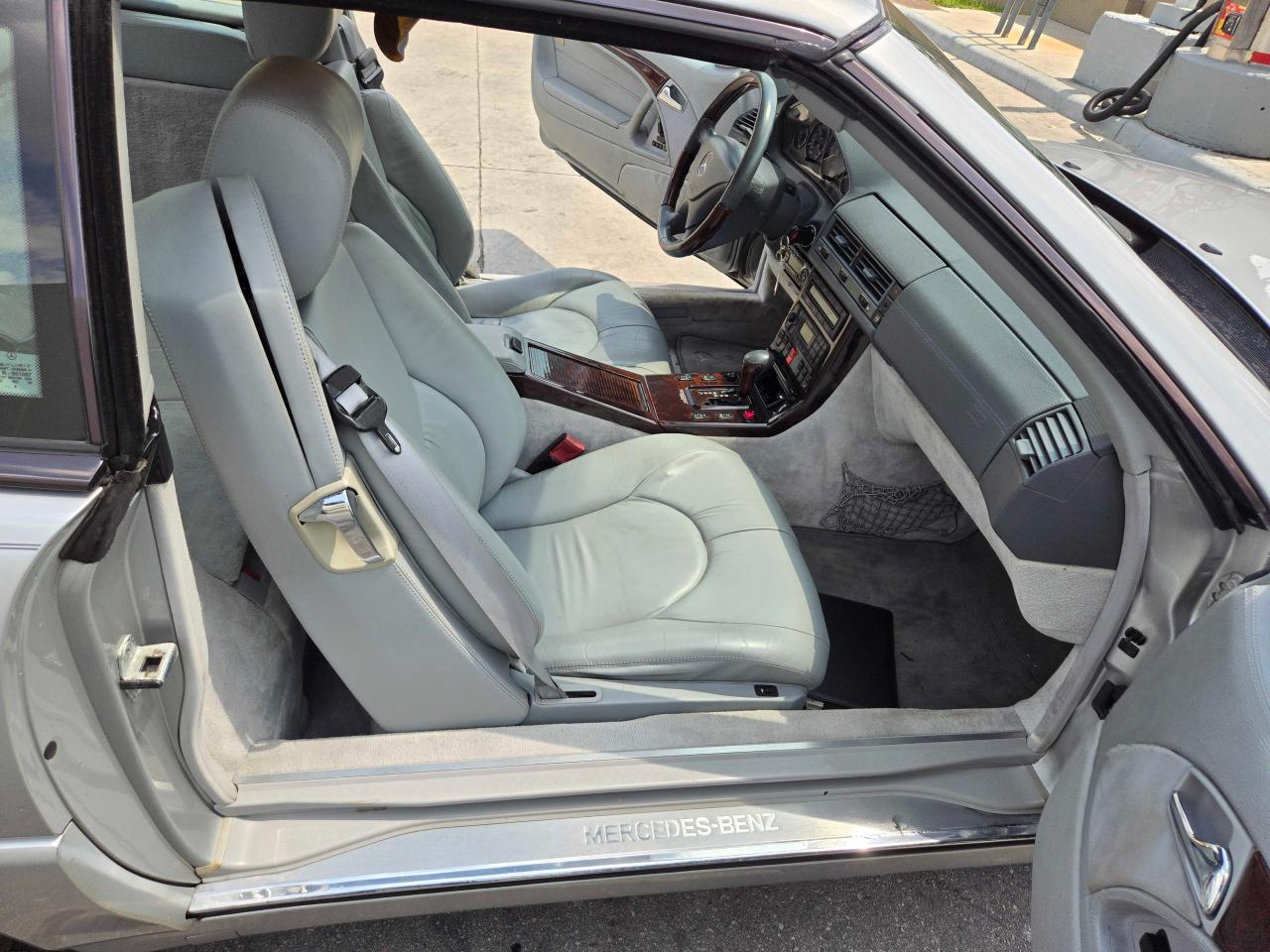 wdbfa76f2xf177702 WDBFA76F2XF177702 1999 Mercedes-Benz Sl 600