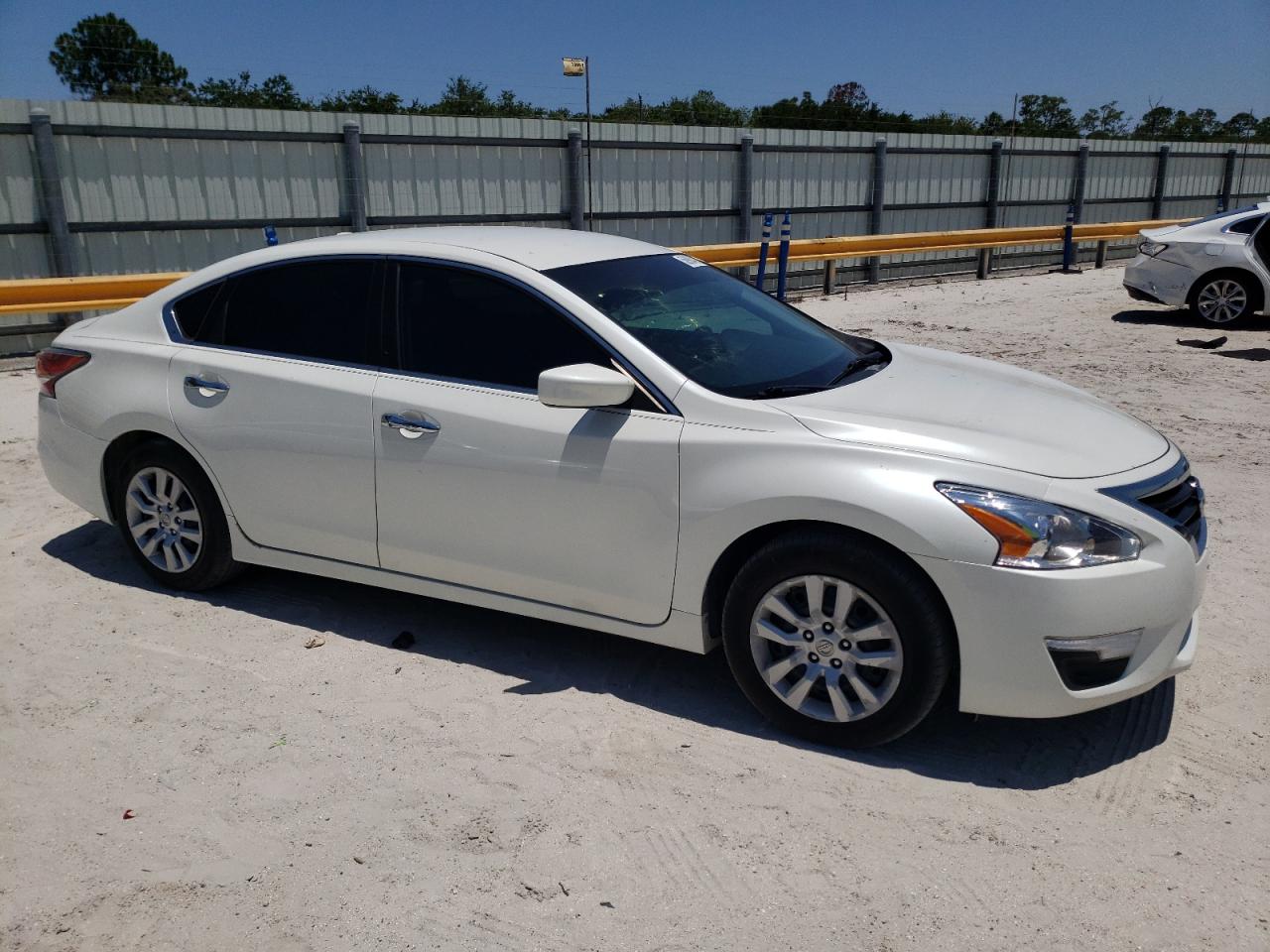 1N4AL3AP8EC149101 2014 Nissan Altima 2.5