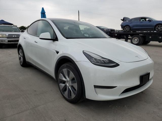 5YJYGDEE4LF028206 Tesla Model Y  4