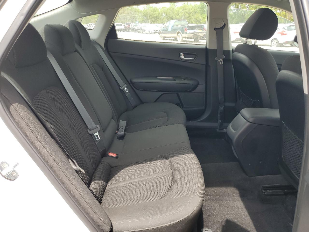 5XXGT4L3XLG446517 2020 Kia Optima Lx