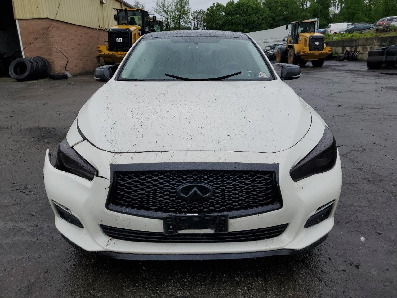 JN1EV7AR8HM839625 2017 Infiniti Q50 Premium