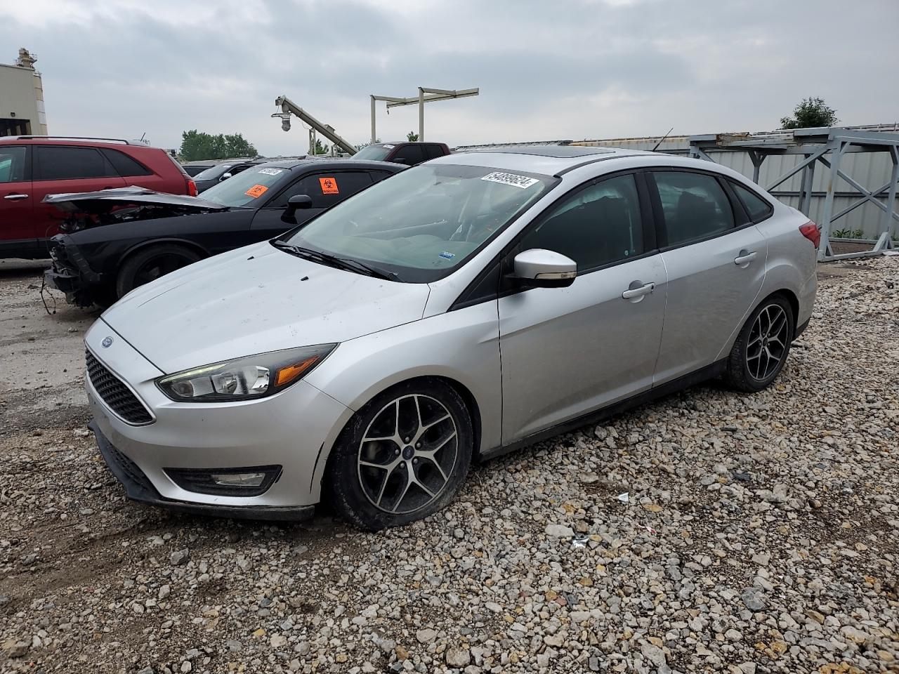 2017 Ford Focus Sel vin: 1FADP3H26HL248404