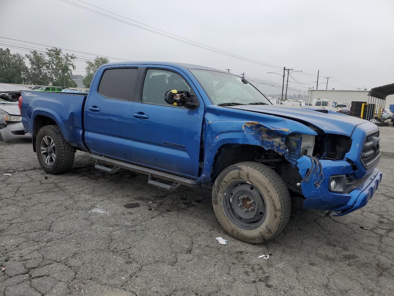 3TMBZ5DNXHM007824 2017 Toyota Tacoma Double Cab