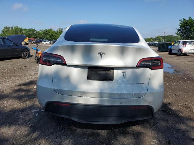 7SAYGAEE6NF363326 Tesla Model Y  6