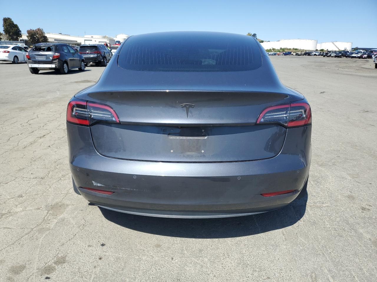 5YJ3E1EA1JF045151 2018 Tesla Model 3