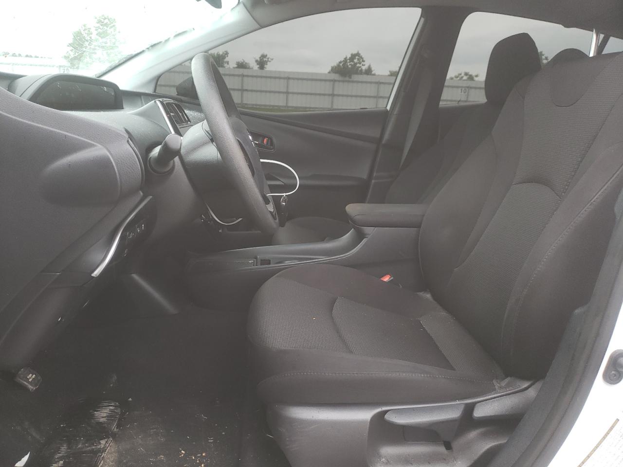 JTDKAMFUXN3174042 2022 Toyota Prius Night Shade