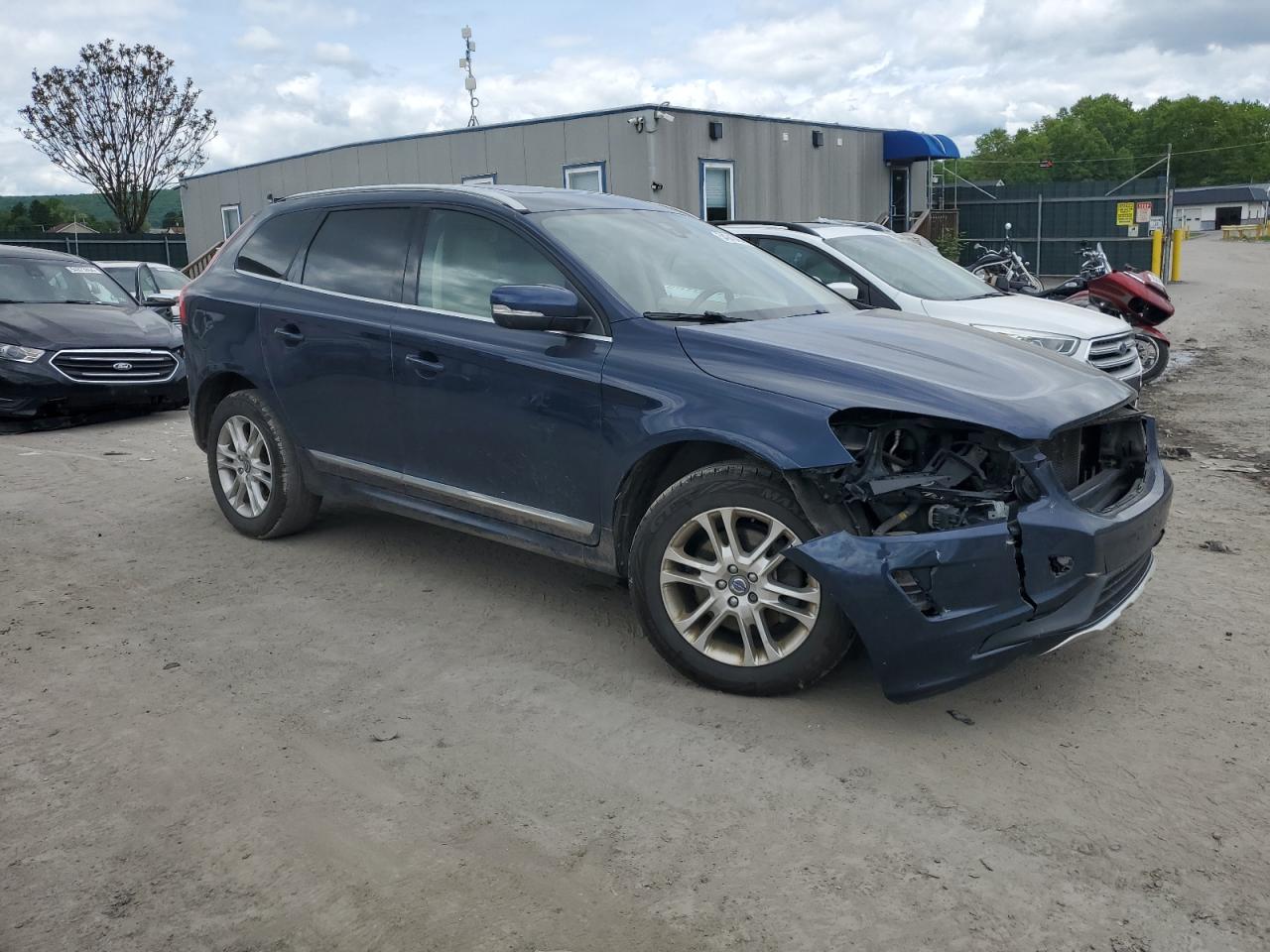 YV4612RKXF2709696 2015 Volvo Xc60 T5 Premier