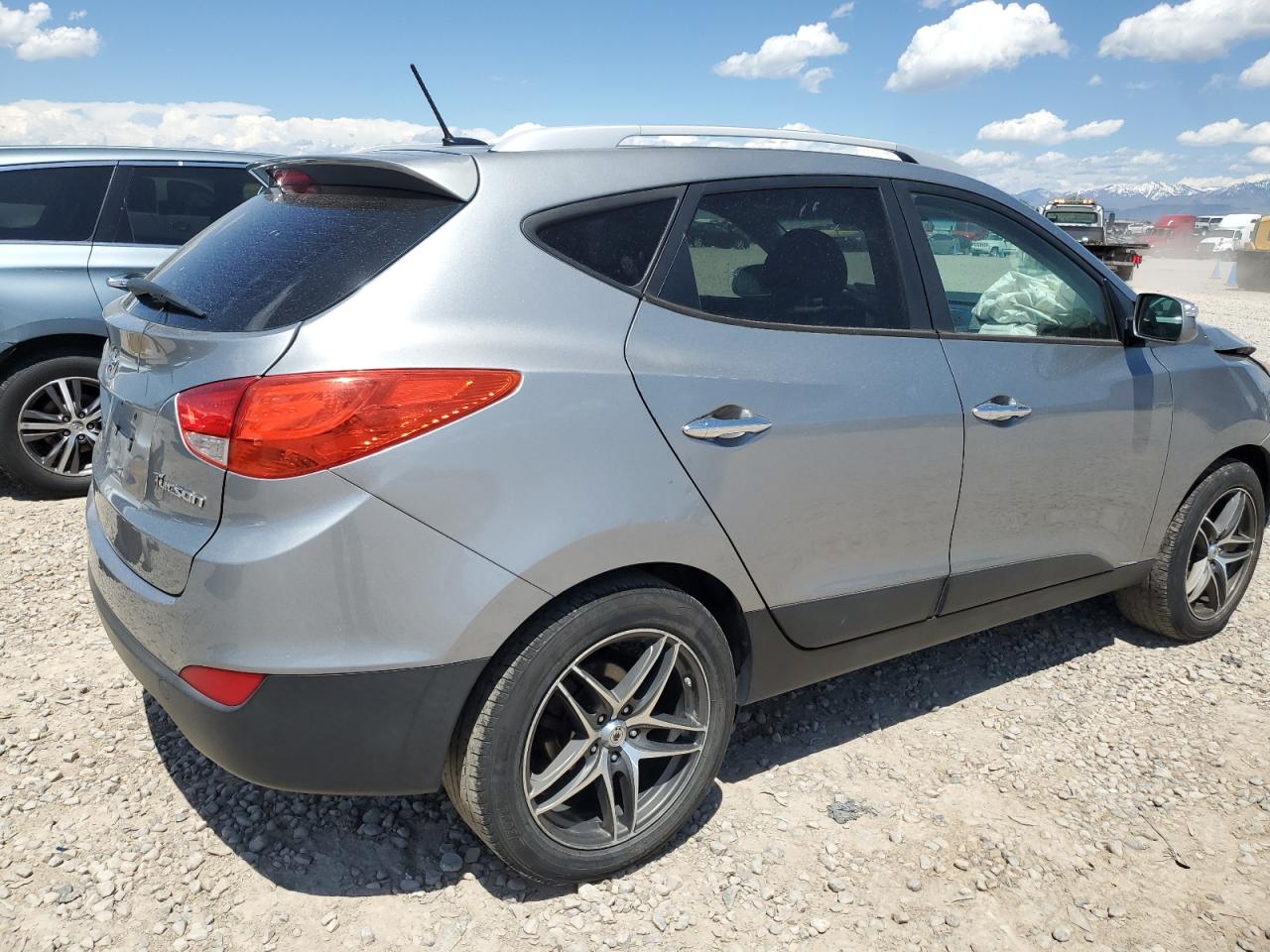 KM8JU3AC6CU530677 2012 Hyundai Tucson Gls