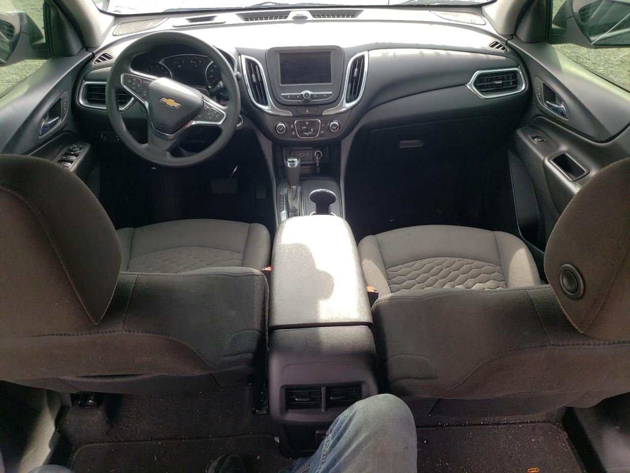 2GNAXKEV1M6101634 2021 Chevrolet Equinox Lt