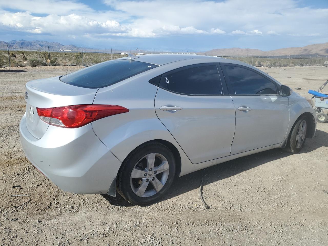 5NPDH4AE1DH274621 2013 Hyundai Elantra Gls