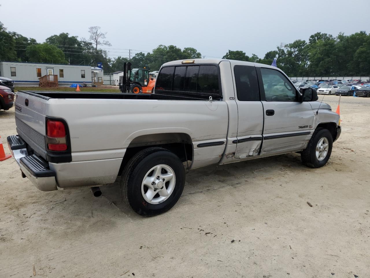 1B7HC13Z2XJ564988 1999 Dodge Ram 1500