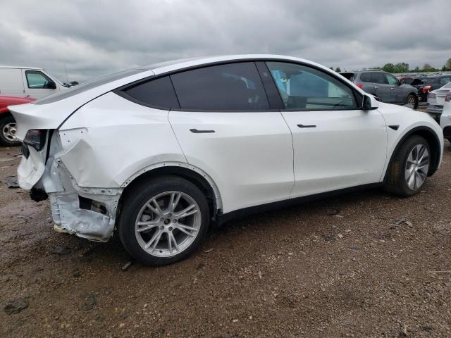 7SAYGDEE1PA142606 Tesla Model Y  3