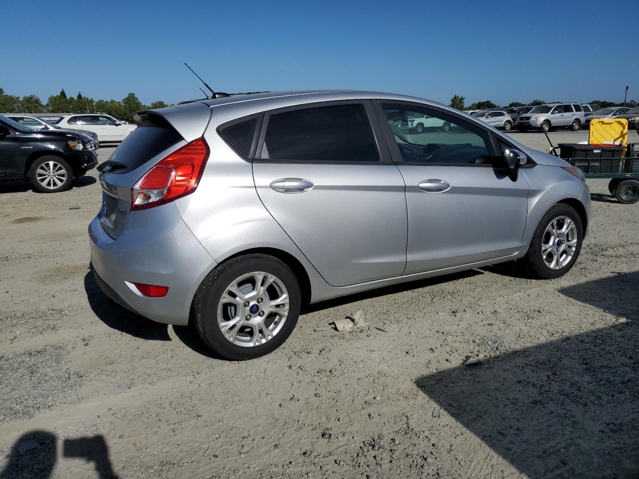 3FADP4EJ0FM162325 2015 Ford Fiesta Se