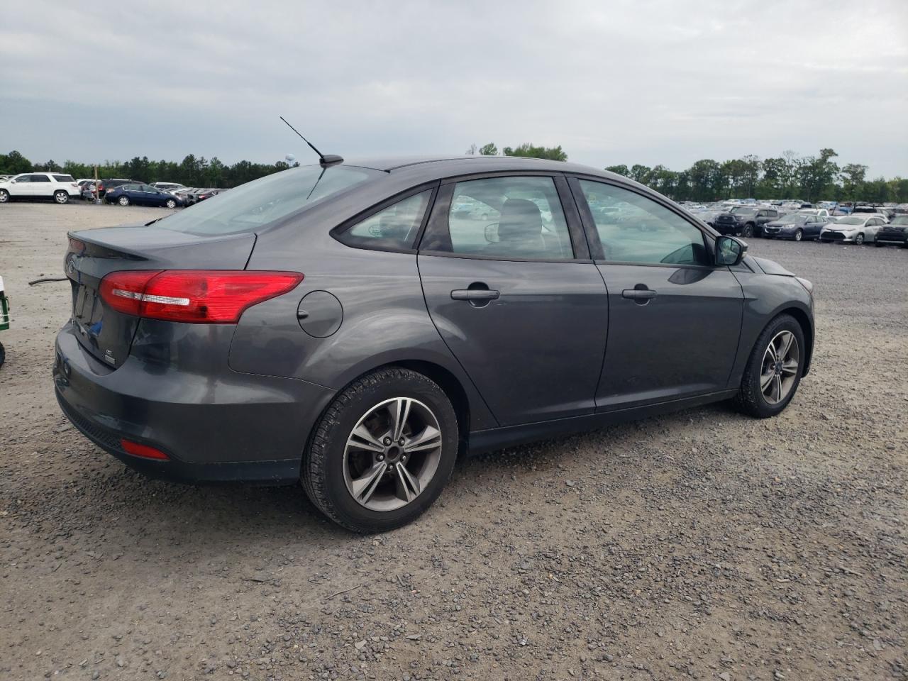 1FADP3FE4JL254320 2018 Ford Focus Se